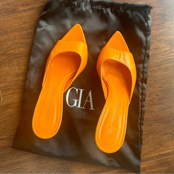 Gia Borghini x Pernille pointed toe mule size 38 - Picture 6 of 8